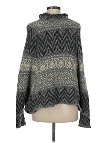 Mystree Poncho (view 2)