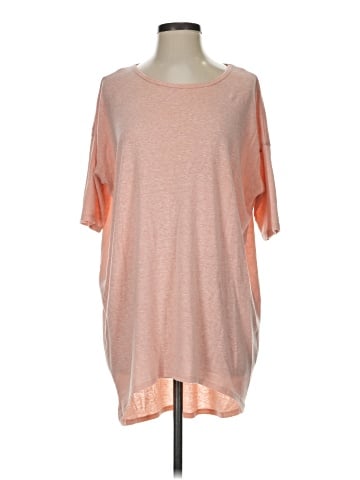 Lularoe 3/4 Sleeve T-Shirt (view 1)