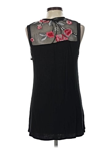 Kim & Cami Sleeveless Top (view 2)