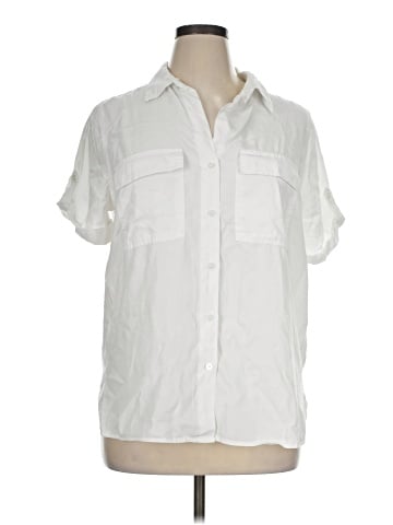 Velvet Heart Short Sleeve Button-Down Shirt (view 1)