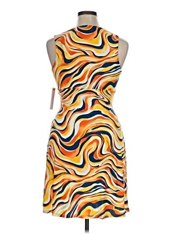 Veronica M. Casual Dress (view 2)