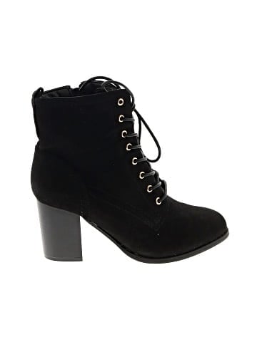 Journee Collection Ankle Boots (view 1)