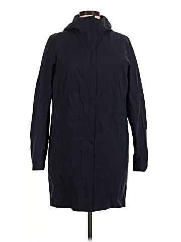 Lululemon Athletica Raincoat (view 1)