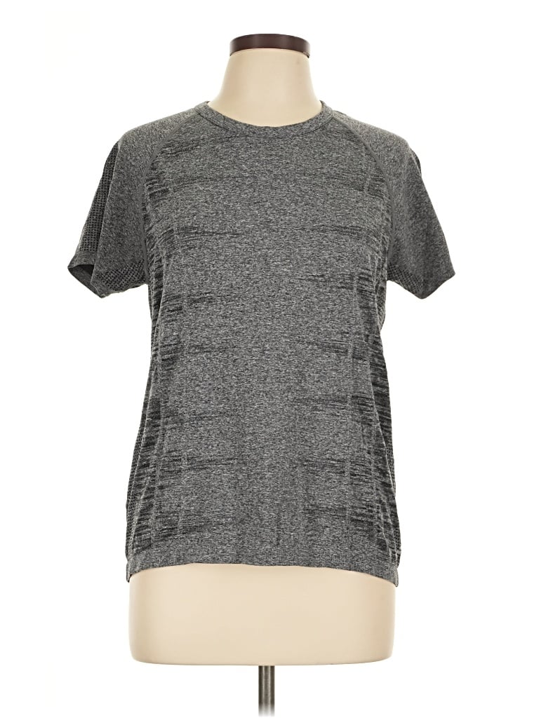 Pre-owned Bcg Active T-shirt In Gray