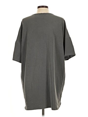 Blue Blush 3/4 Sleeve T-Shirt (view 2)