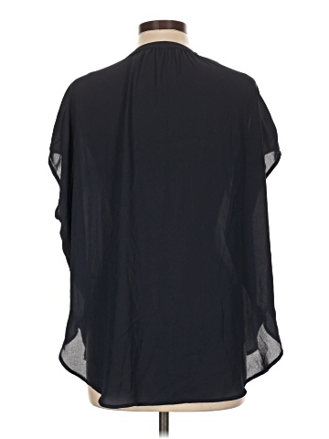 Violet & Claire Short Sleeve Blouse (view 2)