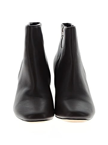 MICHAEL Michael Kors Ankle Boots (view 2)