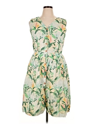 Emily and Fin Casual Dress (view 1)