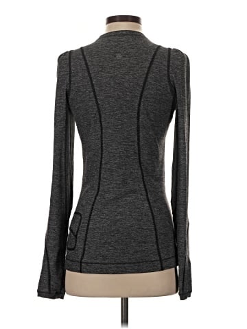 Lululemon Athletica Long Sleeve T-Shirt (view 2)