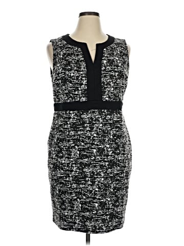 Dana Buchman Cocktail Dress (view 1)