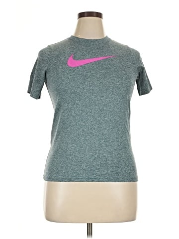 Nike Active T-Shirt (view 1)