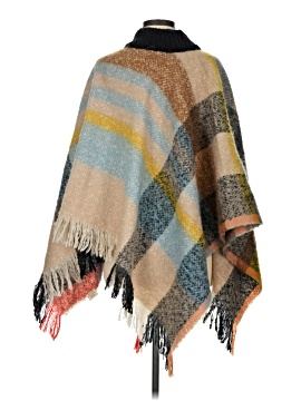 Pretty Persuasions Poncho (view 2)