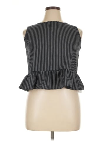DAZY Sleeveless Blouse (view 1)