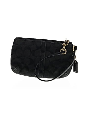 Coach Wristlet (view 2)