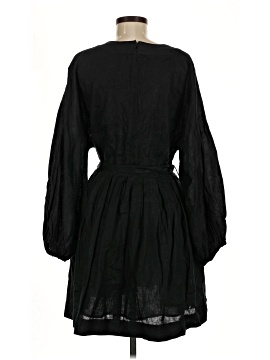 Banana Republic Casual Dress (view 2)