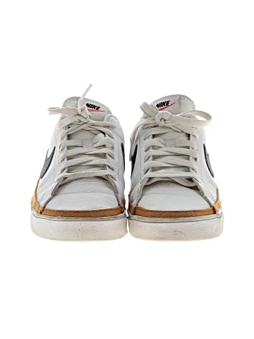 Nike Sneakers (view 2)