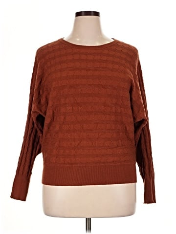 Cyrus 3/4 Sleeve T-Shirt (view 1)