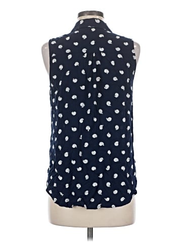52 Conversations by Anthropologie Sleeveless Button-Down Shirt (view 2)