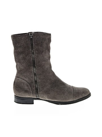 Michelle D. Boots (view 1)