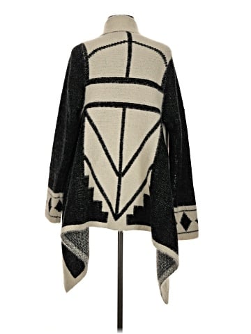MONORENO Poncho (view 2)