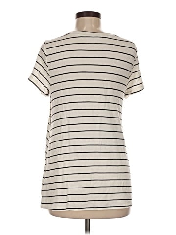 A Pea in the Pod Short Sleeve T-Shirt (view 2)