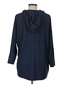 Patagonia Poncho (view 2)