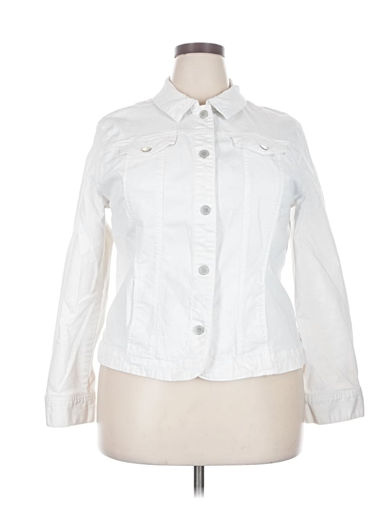 Pre-owned Charter Club Jacket In White