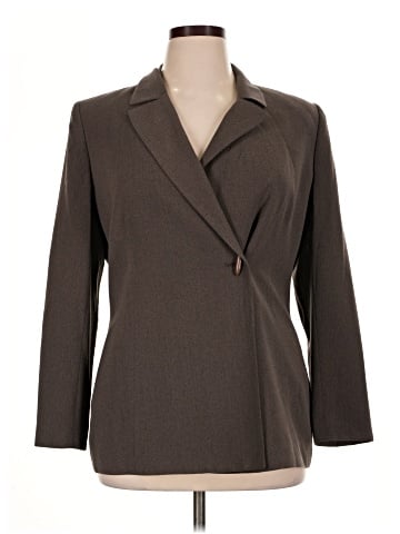 Collections for Le Suit Blazer (view 1)