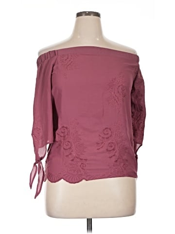 Xhilaration 3/4 Sleeve Blouse (view 1)