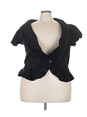 Cato Vest (view 1)