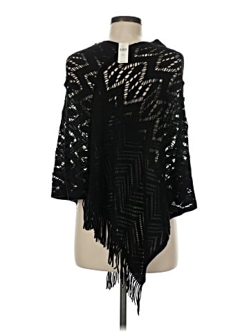 Do Everything in Love Poncho (view 2)