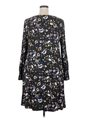 Ann Taylor LOFT Casual Dress (view 2)