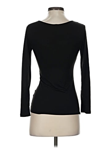 Uniqlo 3/4 Sleeve T-Shirt (view 2)