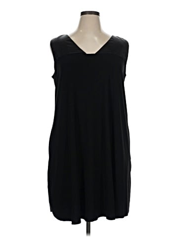 Daisy Fuentes Sleeveless Top (view 1)