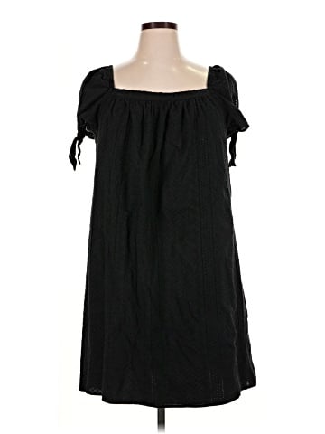 Universal Thread Sleeveless Top (view 1)
