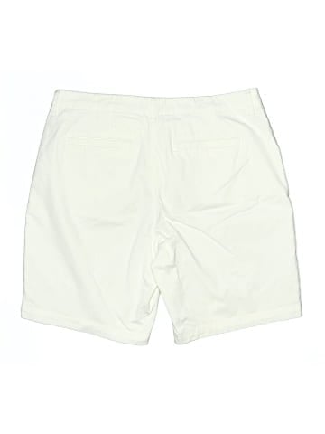 Lee Khaki Shorts (view 2)
