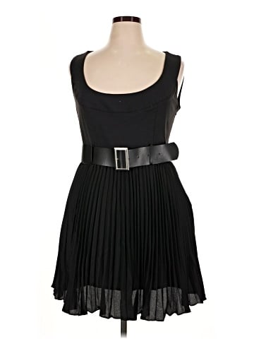 Maeve Cocktail Dress (view 1)