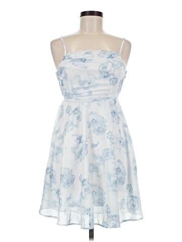 DAZY Cocktail Dress (view 1)