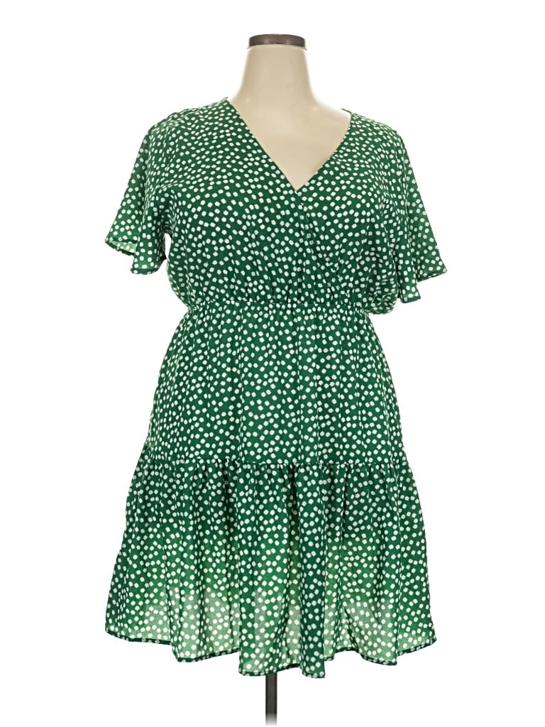 Pre-owned Unbranded Casual Dress In Green