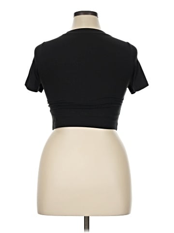 Klassy Network Short Sleeve Turtleneck (view 2)