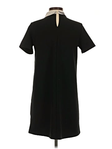 Trafaluc by Zara Casual Dress (view 2)