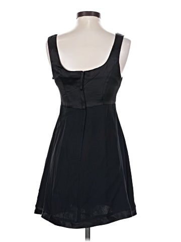 XOXO Casual Dress (view 2)