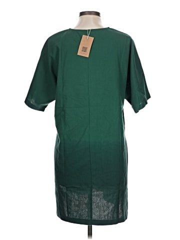Fashion Classic Fashion Collection Short Sleeve T-Shirt (view 2)