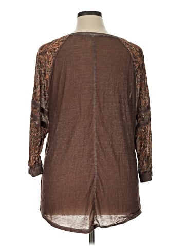 Cato 3/4 Sleeve T-Shirt (view 2)