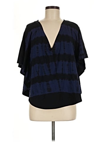 AIKO Poncho (view 1)