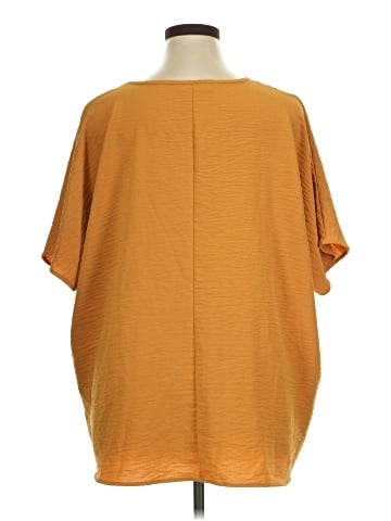 Zenana Short Sleeve Top (view 2)