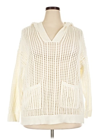 LIVI Pullover Sweater (view 1)