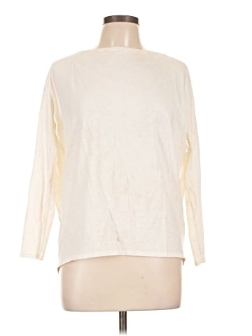 Lululemon Athletica 3/4 Sleeve T-Shirt (view 1)