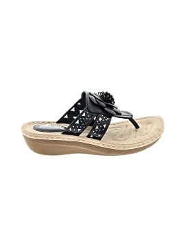 Cliffs by White Mountain Wedges (view 1)
