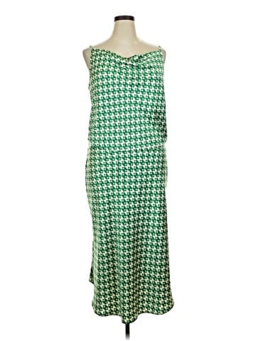 Ava & Viv Casual Dress (view 1)